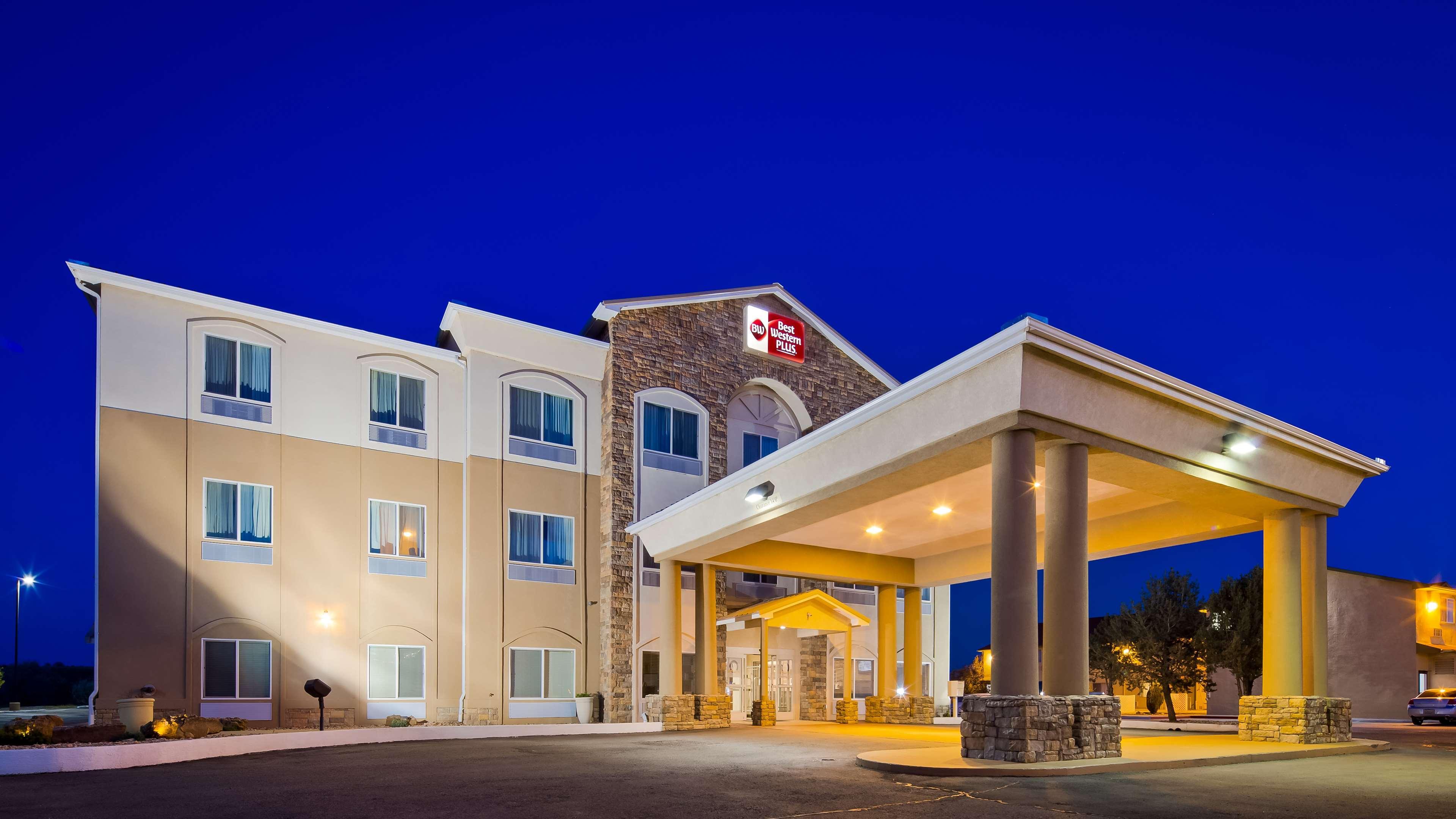 Best Western Plus Montezuma Inn And Suites Las Vegas Zewnętrze zdjęcie